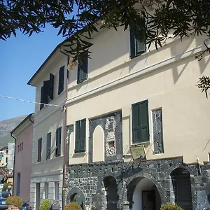 Ospitalia Del Mare Hostel